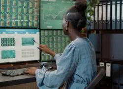 Associação Oportunize abre inscrições para bolsas de estudo