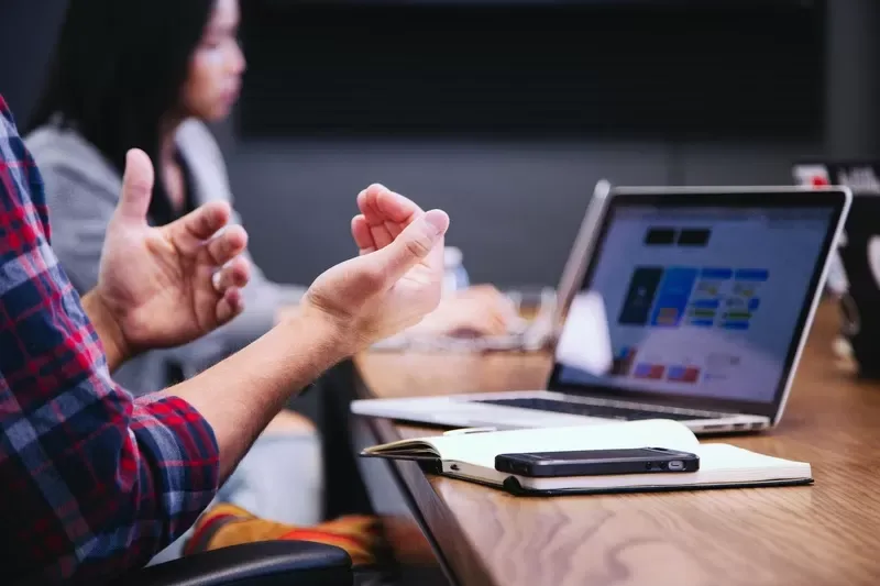 Na busca pelo aumento da produtividade, empresas investem em tecnologia, mas sem abrir mão da segurança da informação