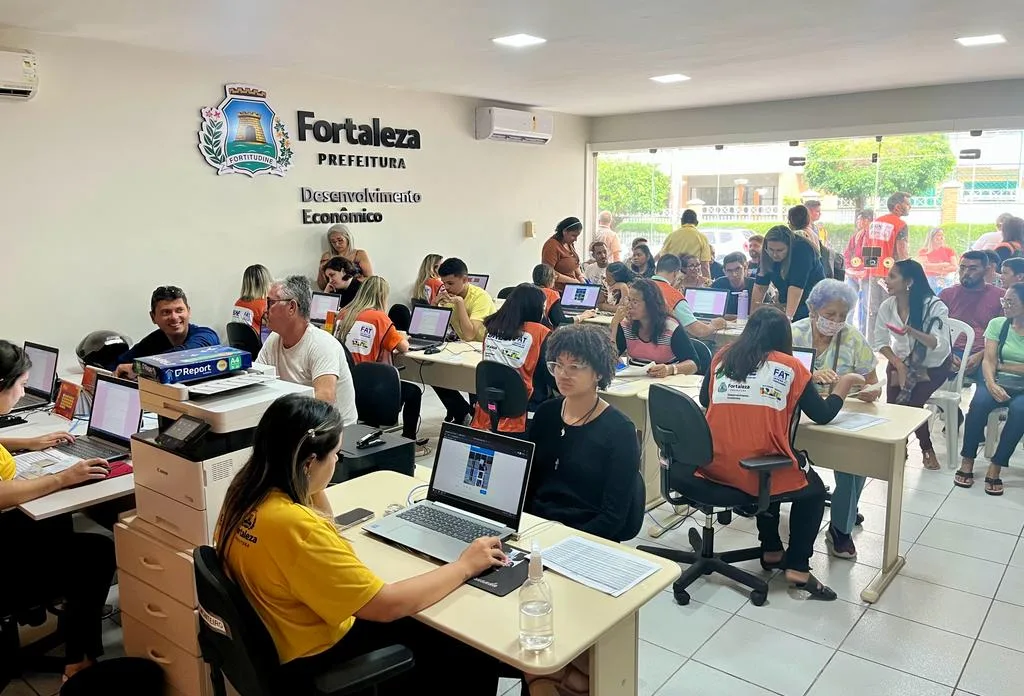 Sine Municipal oferta 1.727 vagas de trabalho em Fortaleza